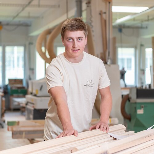Herzlich willkommen im Team, Ben! Seit Juli ist Ben Signer bei uns in der Ausbildung zum Schreiner EFZ. Wir freuen...